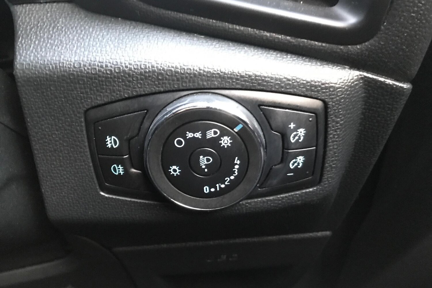 Used Ford Ecosport 2022 for sale - 76576388: Photo 24