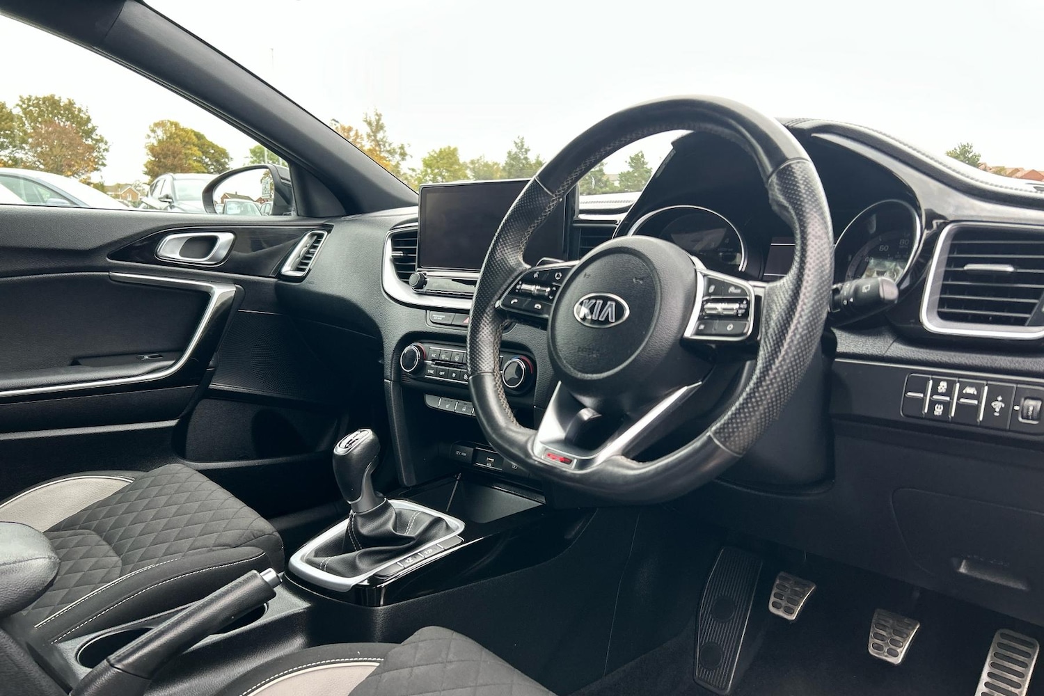 Used Kia Ceed 2021 for sale - 76564684: Photo 2