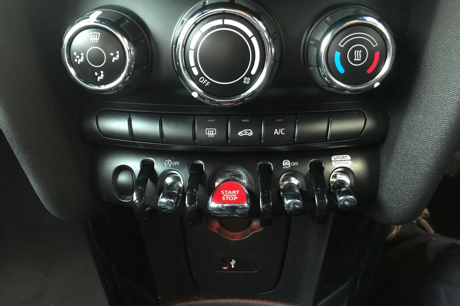 Used MINI Hatch 2022 for sale - 76931997: Photo 20