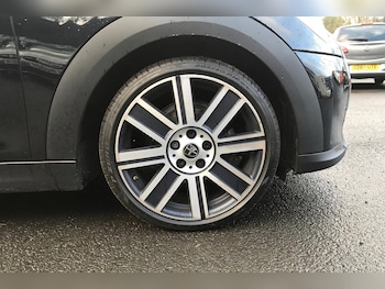 Used MINI Hatch 2022 for sale - 76931997: Photo