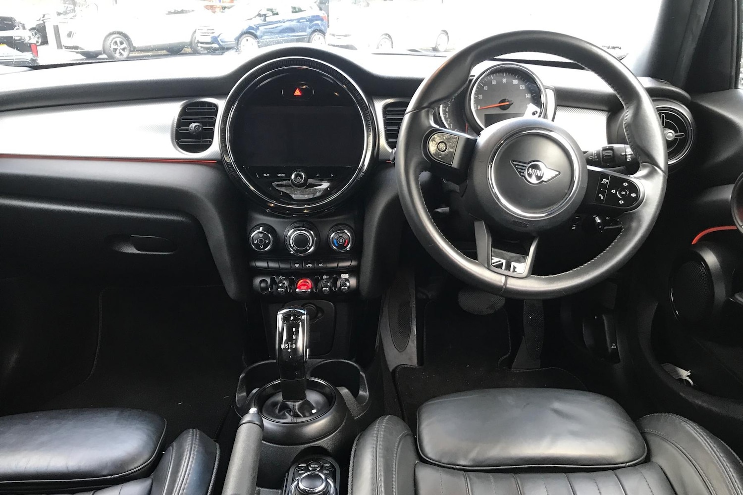 Used MINI Hatch 2022 for sale - 76931997: Photo 4