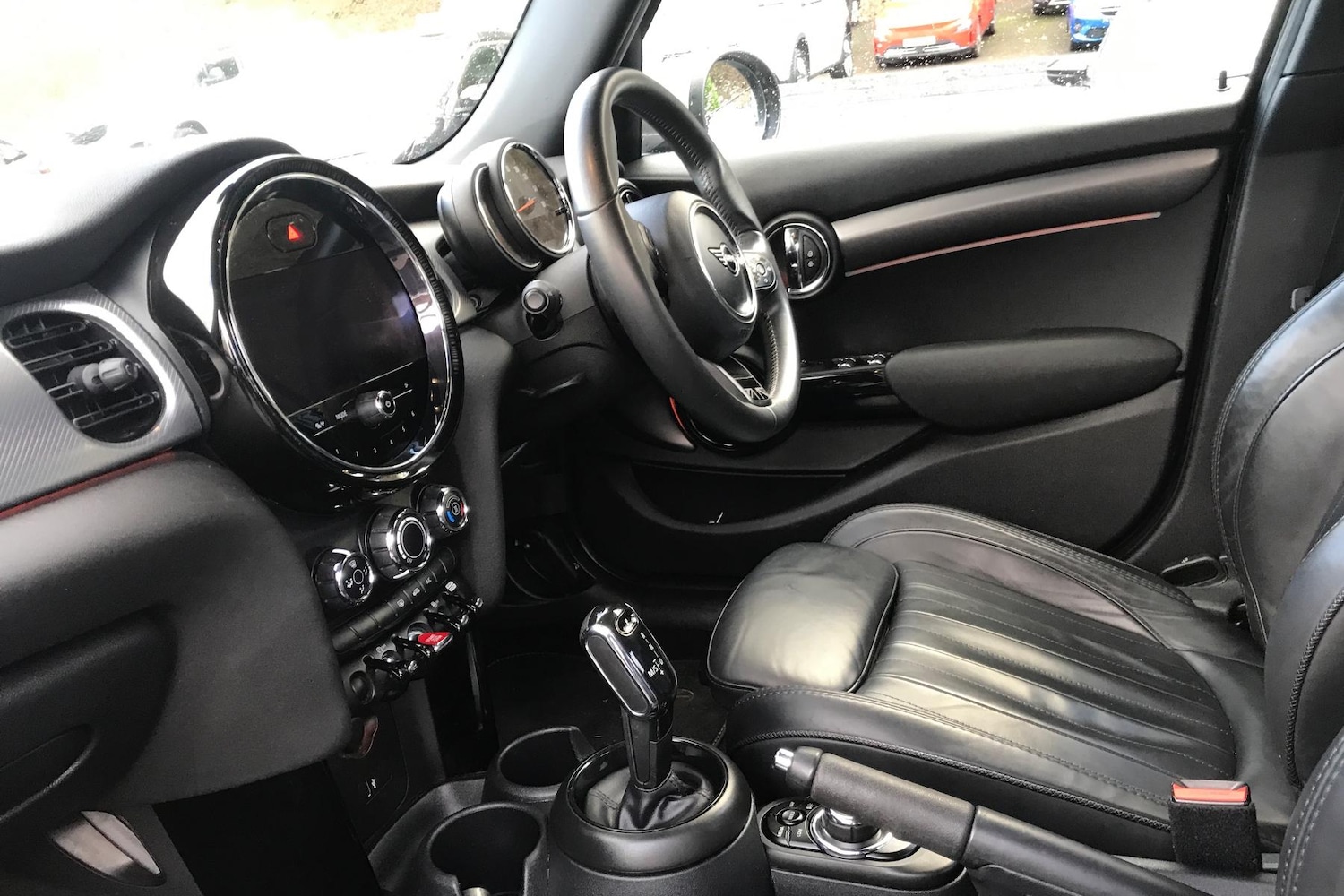 Used MINI Hatch 2022 for sale - 76931997: Photo 5