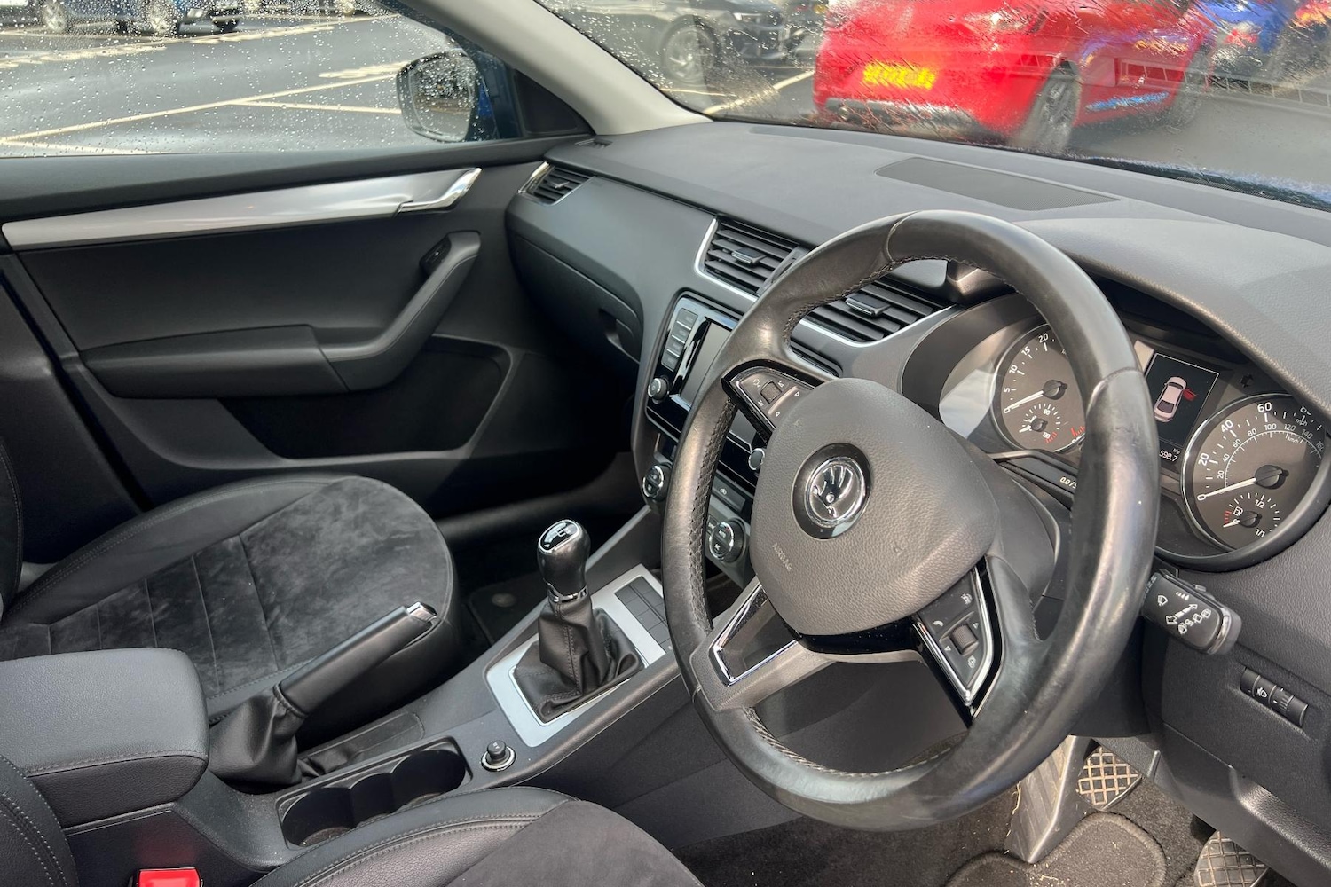 Used Skoda Octavia 2016 for sale - 76637117: Photo 2