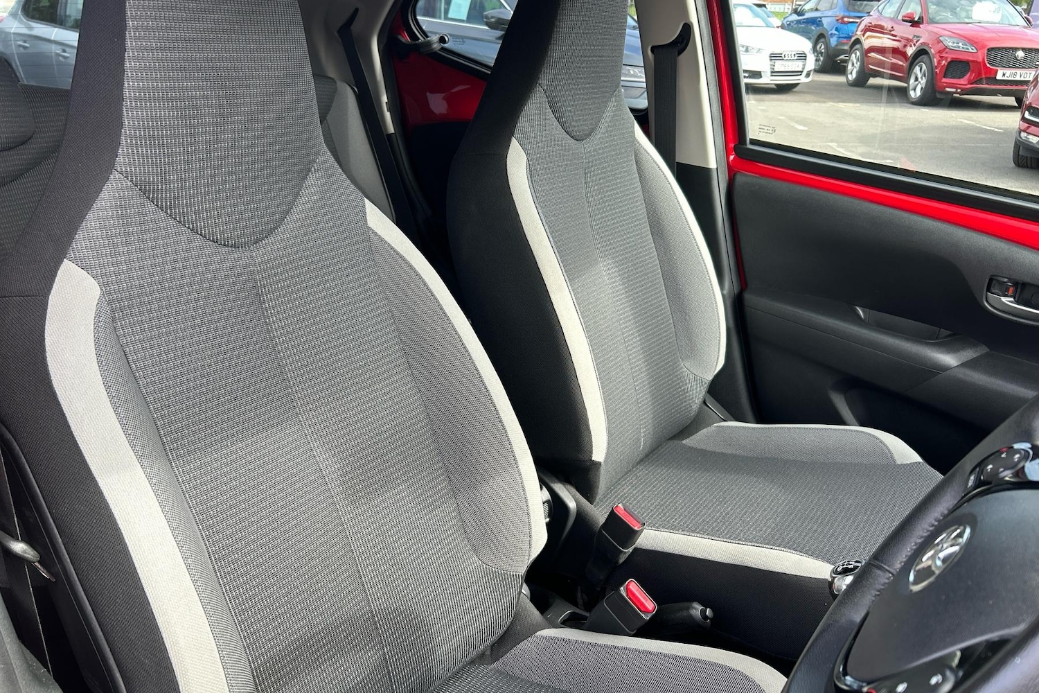 Used Toyota AYGO 2020 for sale - 76339408: Photo 15