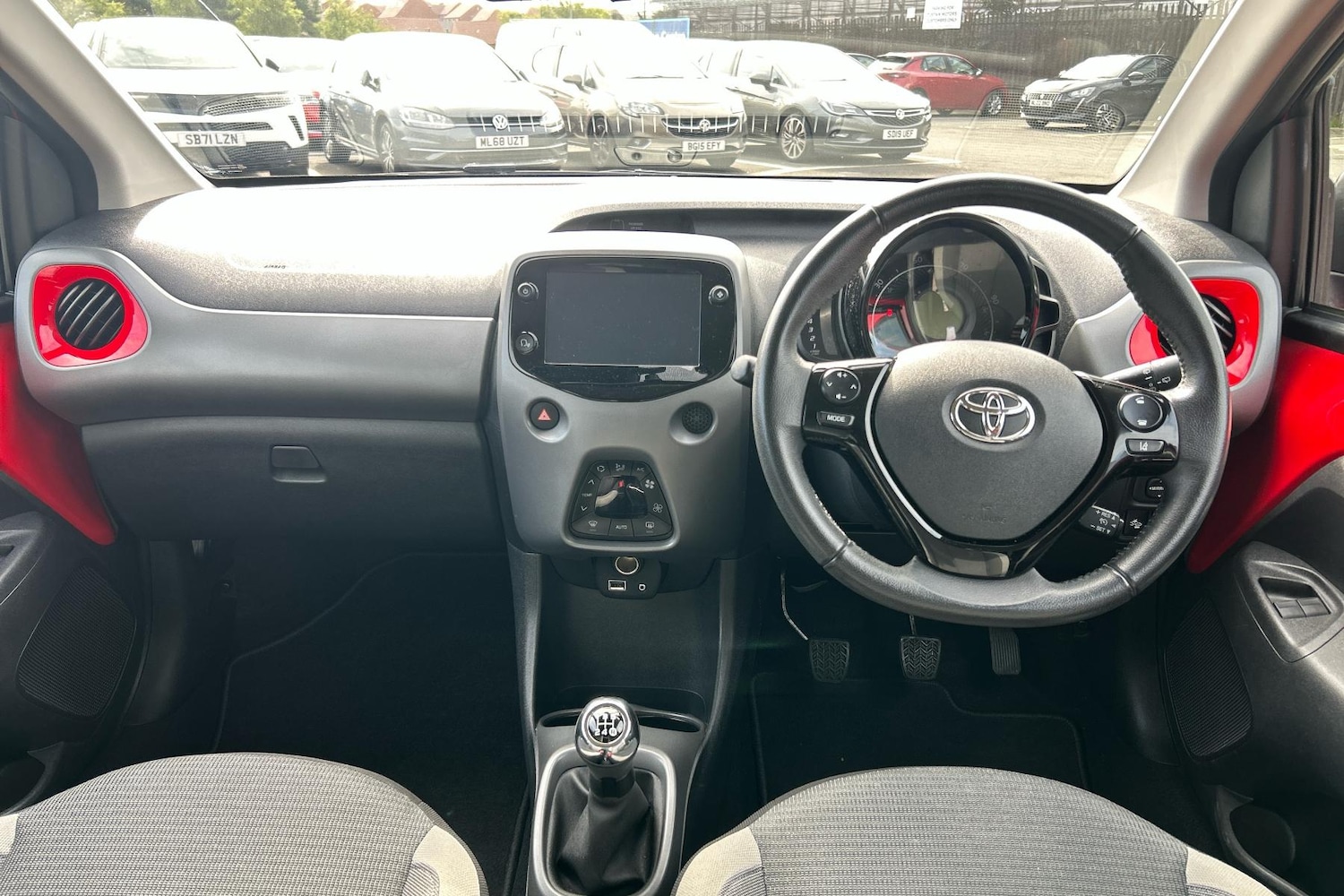 Used Toyota AYGO 2020 for sale - 76339408: Photo 4
