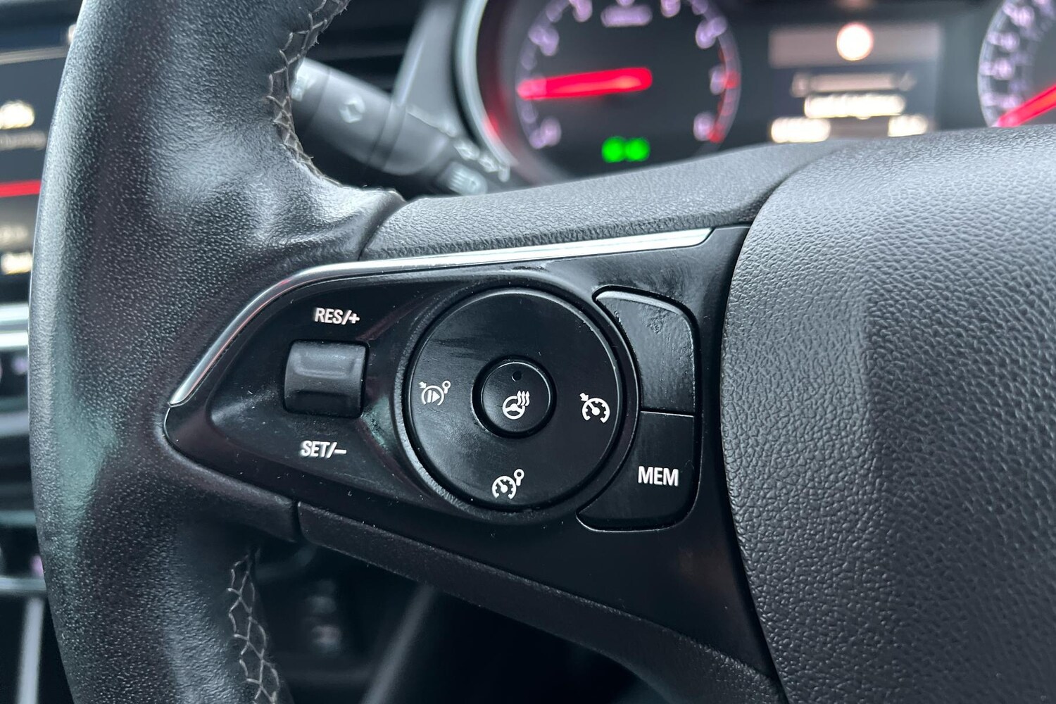 Used Vauxhall Crossland 2022 for sale - 77601773: Photo 15