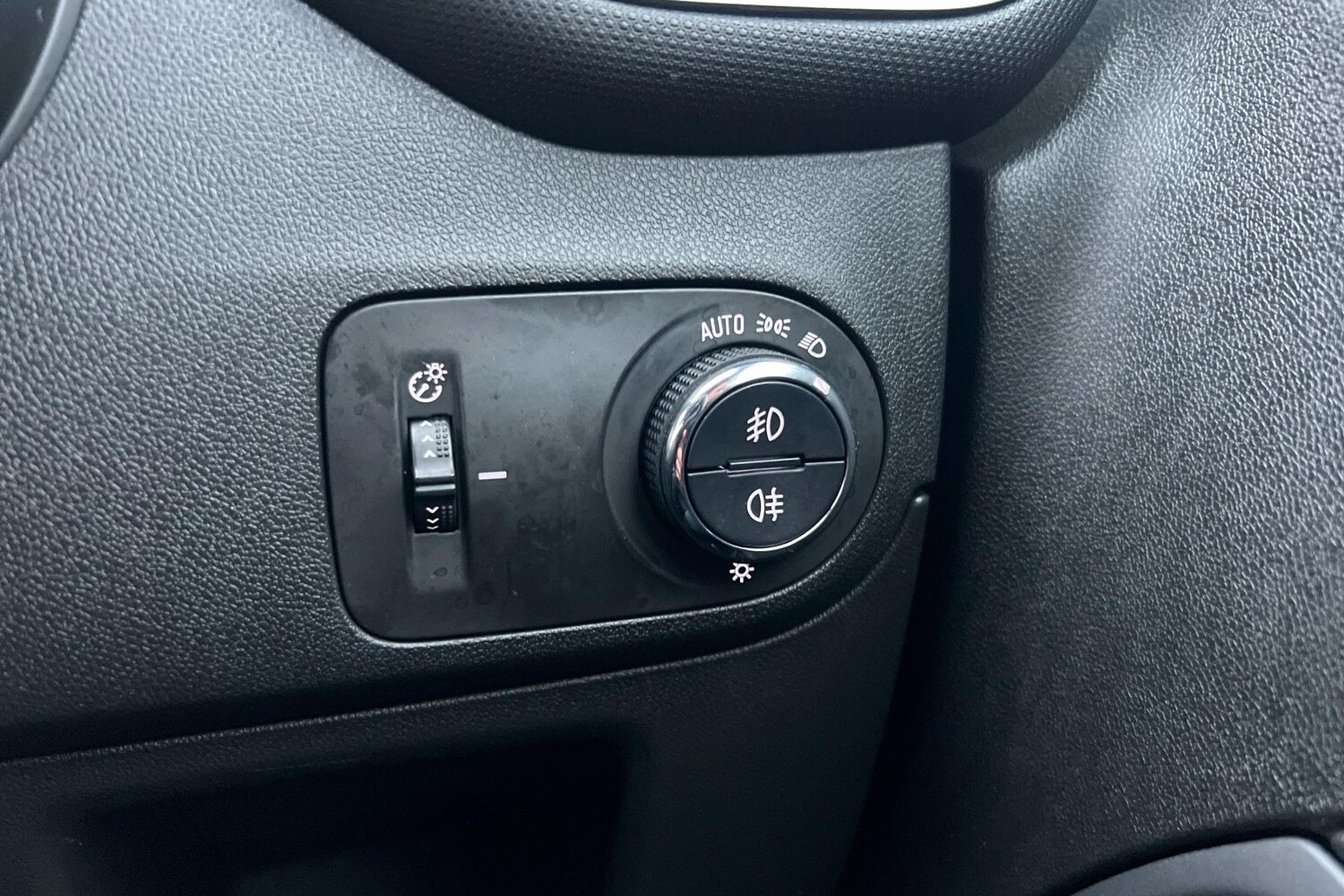 Used Vauxhall Crossland 2022 for sale - 77601773: Photo 17