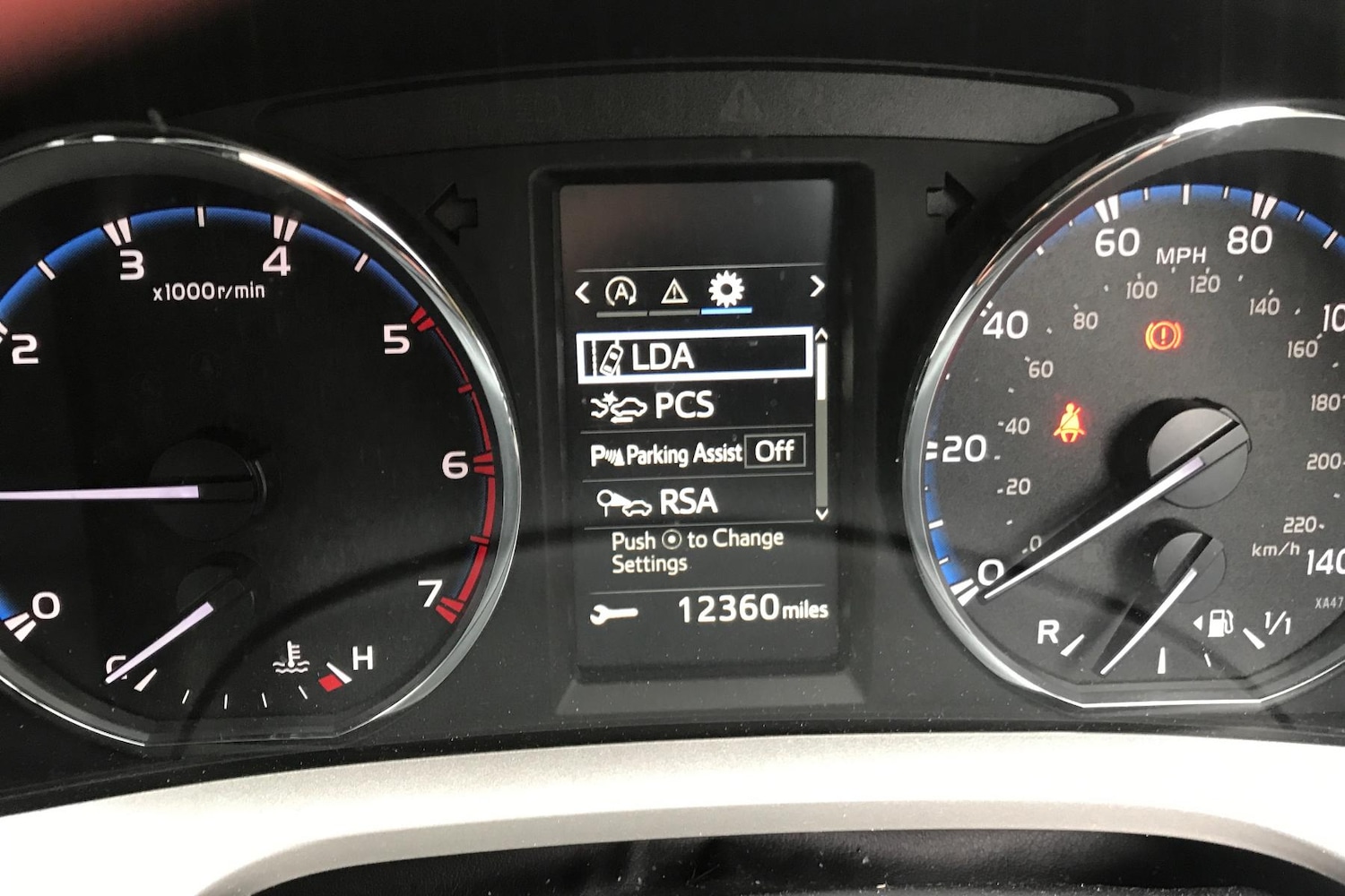 Used Toyota RAV4 2017 for sale - 77617643: Photo 13