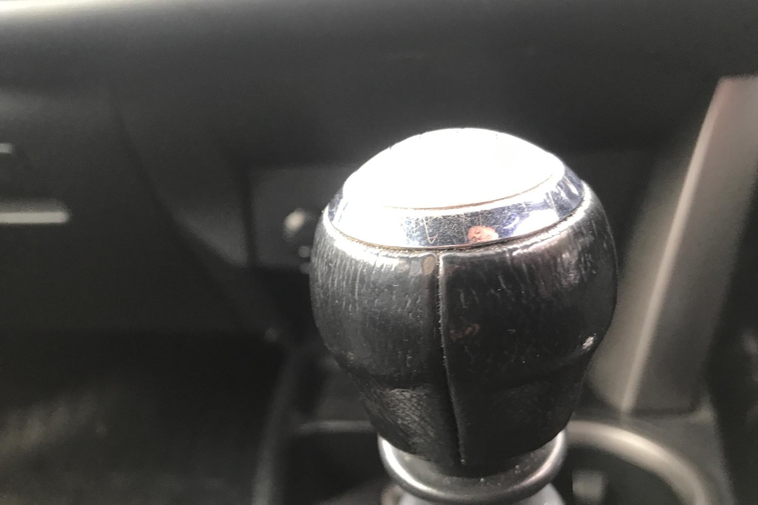 Used Toyota RAV4 2017 for sale - 77617643: Photo 14