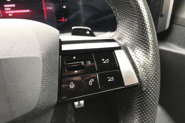 Used Vauxhall Astra 2023 for sale - 75341822: Photo 22