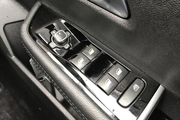 Used Vauxhall Astra 2023 for sale - 75341822: Photo 23