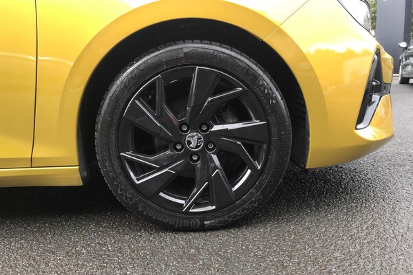 Used Vauxhall Astra 2023 for sale - 75341822: Photo 3