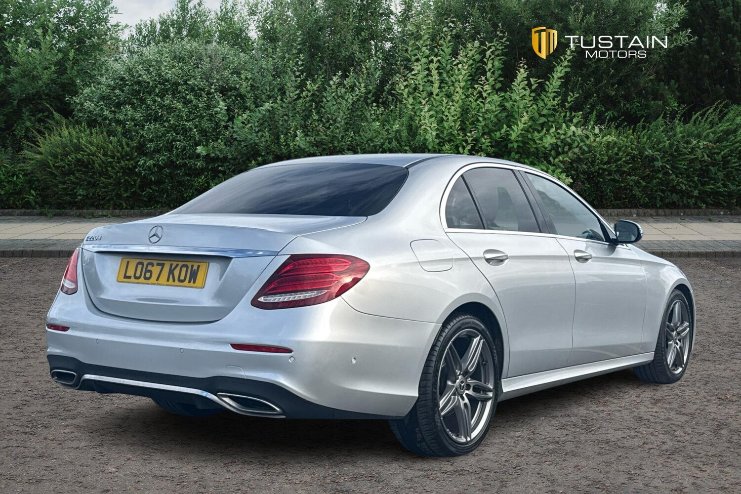 Used Mercedes-Benz E Class 2017 for sale - 77675231: Photo 12