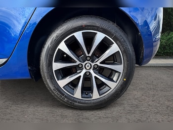 Used Renault Clio 2022 for sale - 79499389: Photo