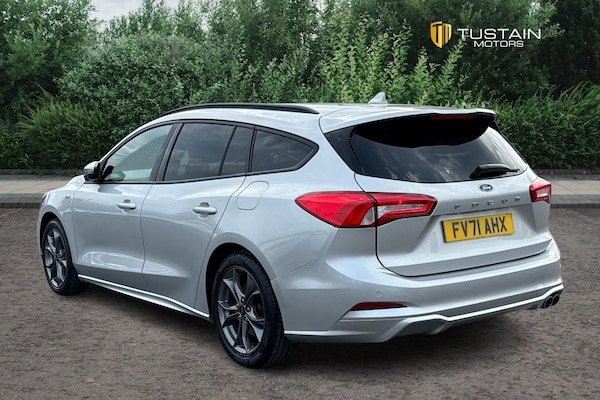 Used Ford Focus 2021 for sale - 75053126: Photo 7