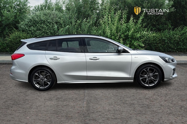 Used Ford Focus 2021 for sale - 75053126: Photo 8