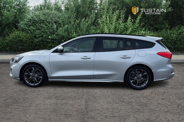 Used Ford Focus 2021 for sale - 75053126: Photo 9