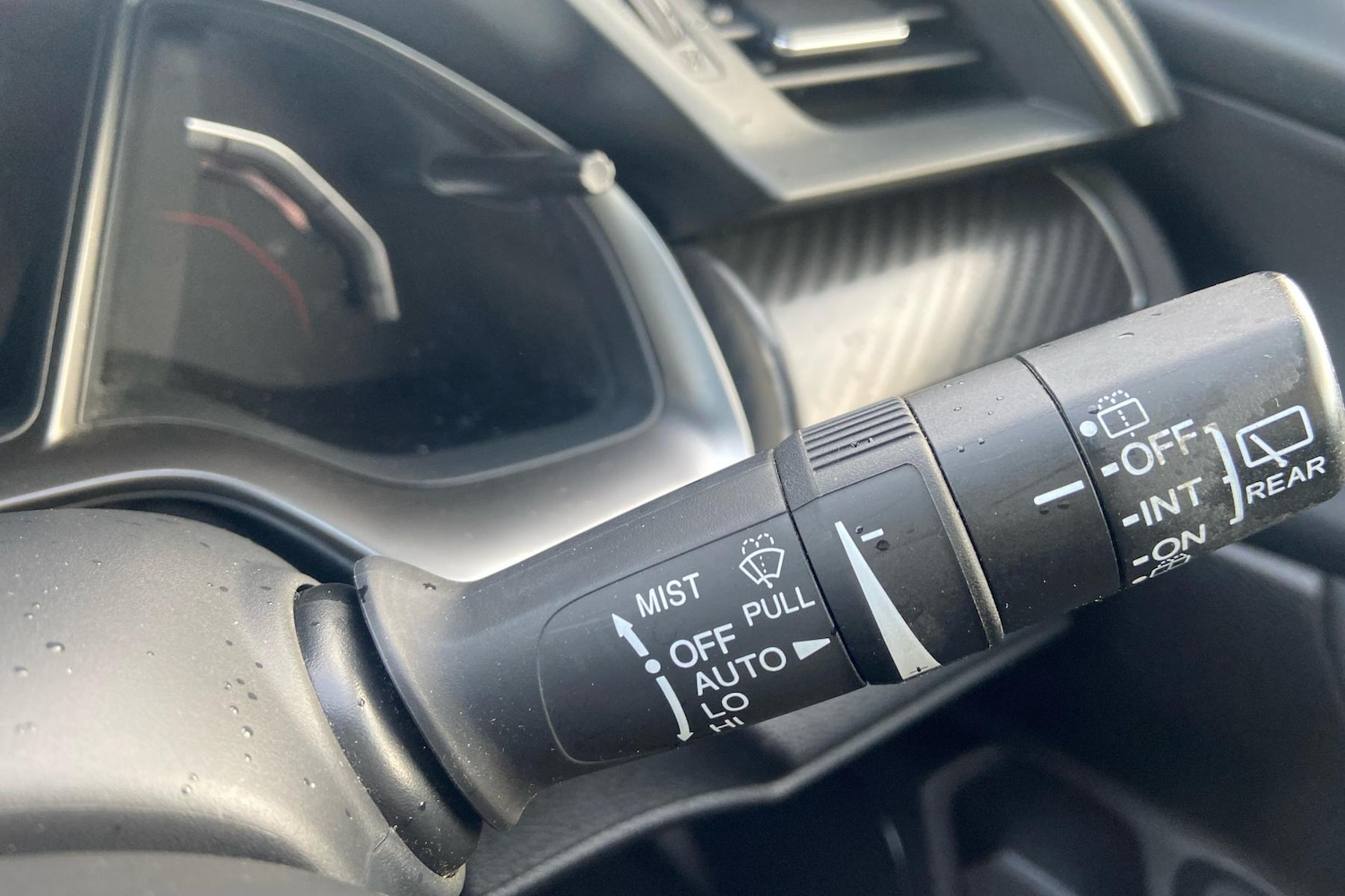 Used Honda Civic 2017 for sale - 76541157: Photo 18