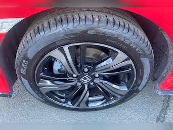 Used Honda Civic 2017 for sale - 76541157: Photo