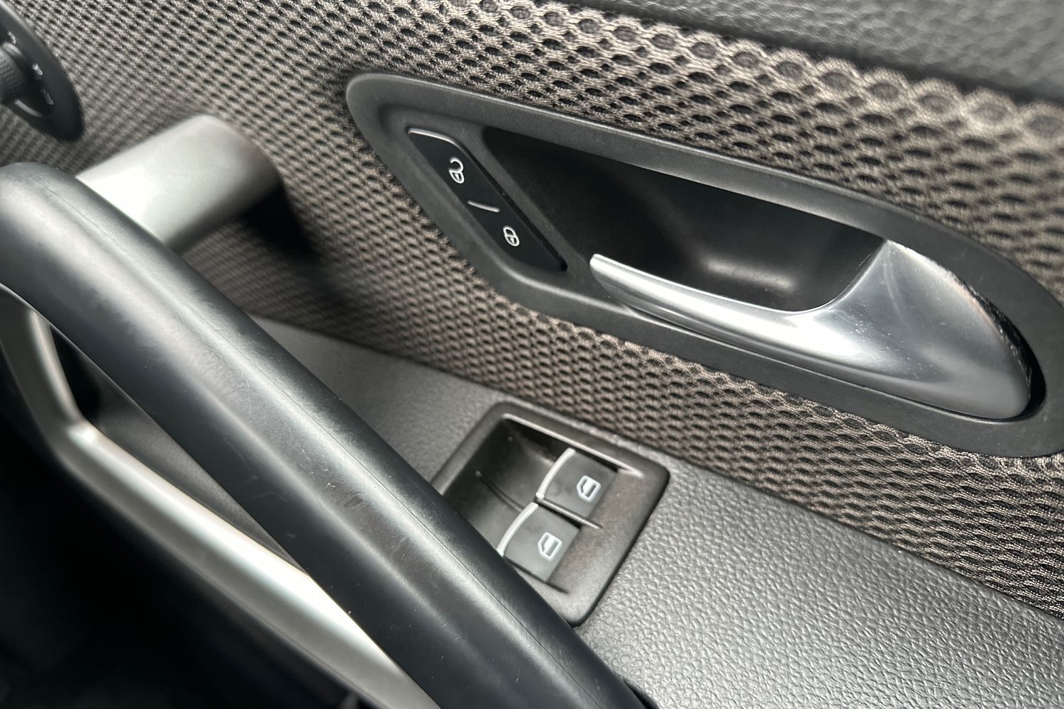 Used Volkswagen Scirocco 2017 for sale - 76718638: Photo 15