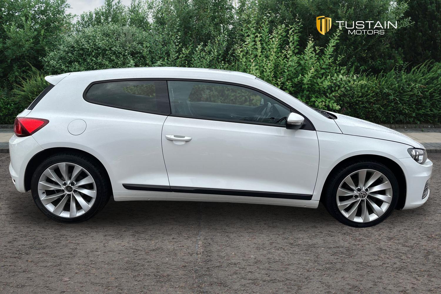 Used Volkswagen Scirocco 2017 for sale - 76718638: Photo 8