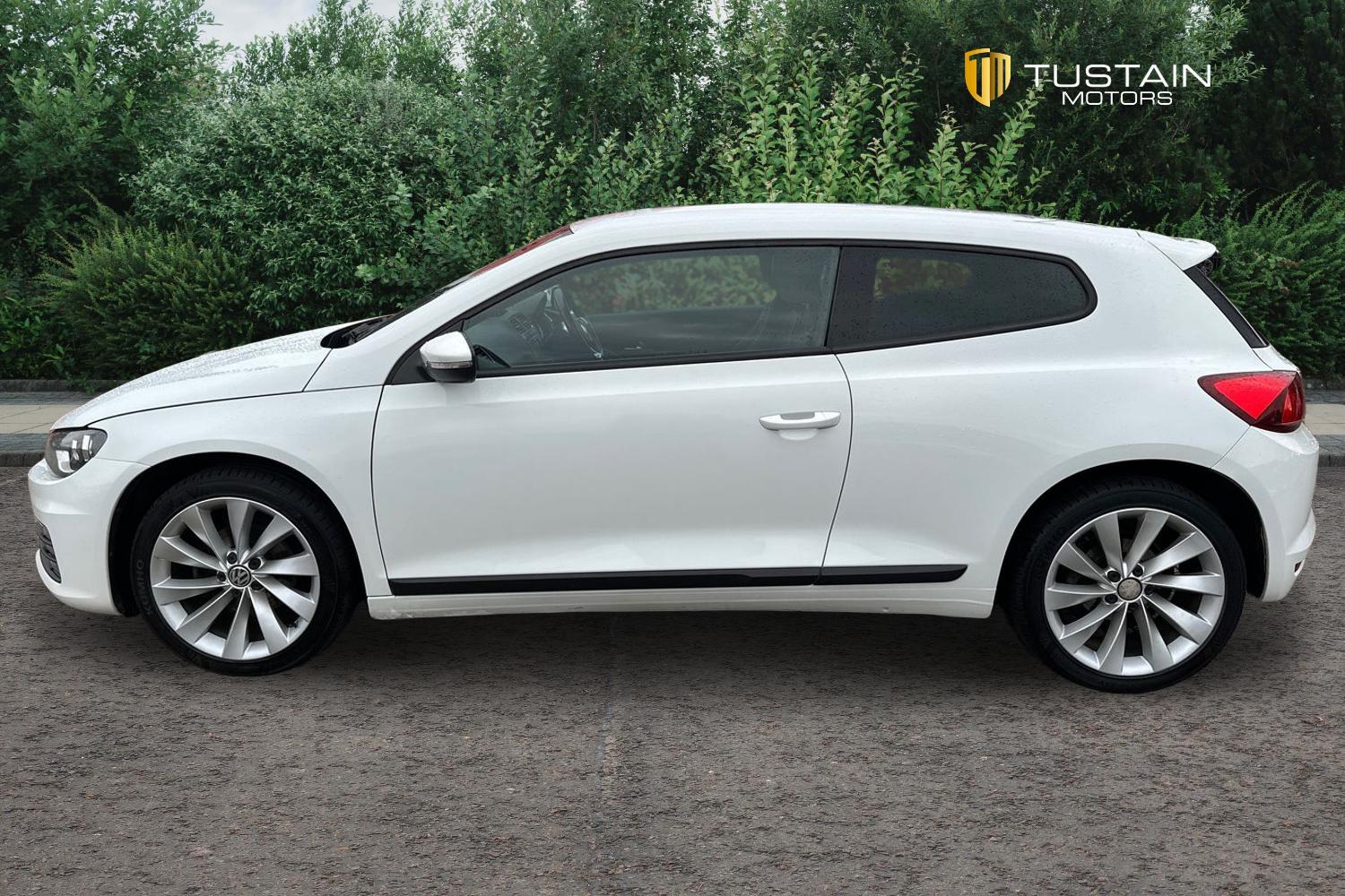 Used Volkswagen Scirocco 2017 for sale - 76718638: Photo 9