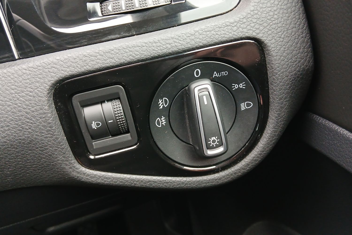 Used Volkswagen Golf 2017 for sale - 77687139: Photo 18