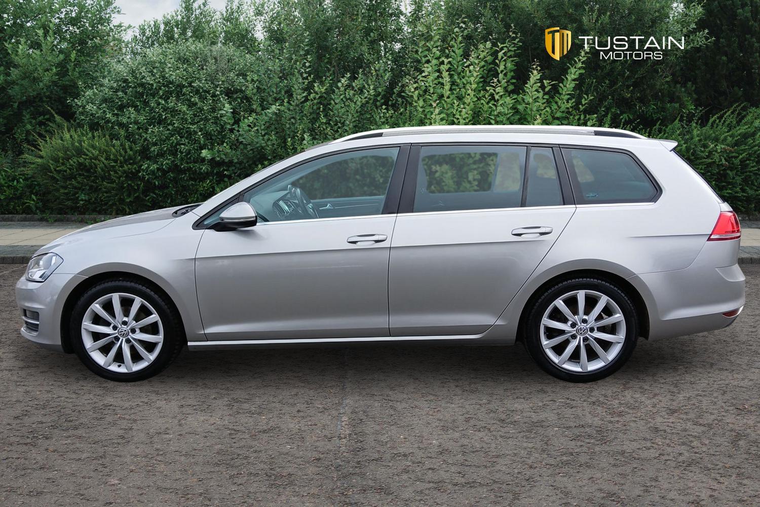 Used Volkswagen Golf 2017 for sale - 77687139: Photo 9