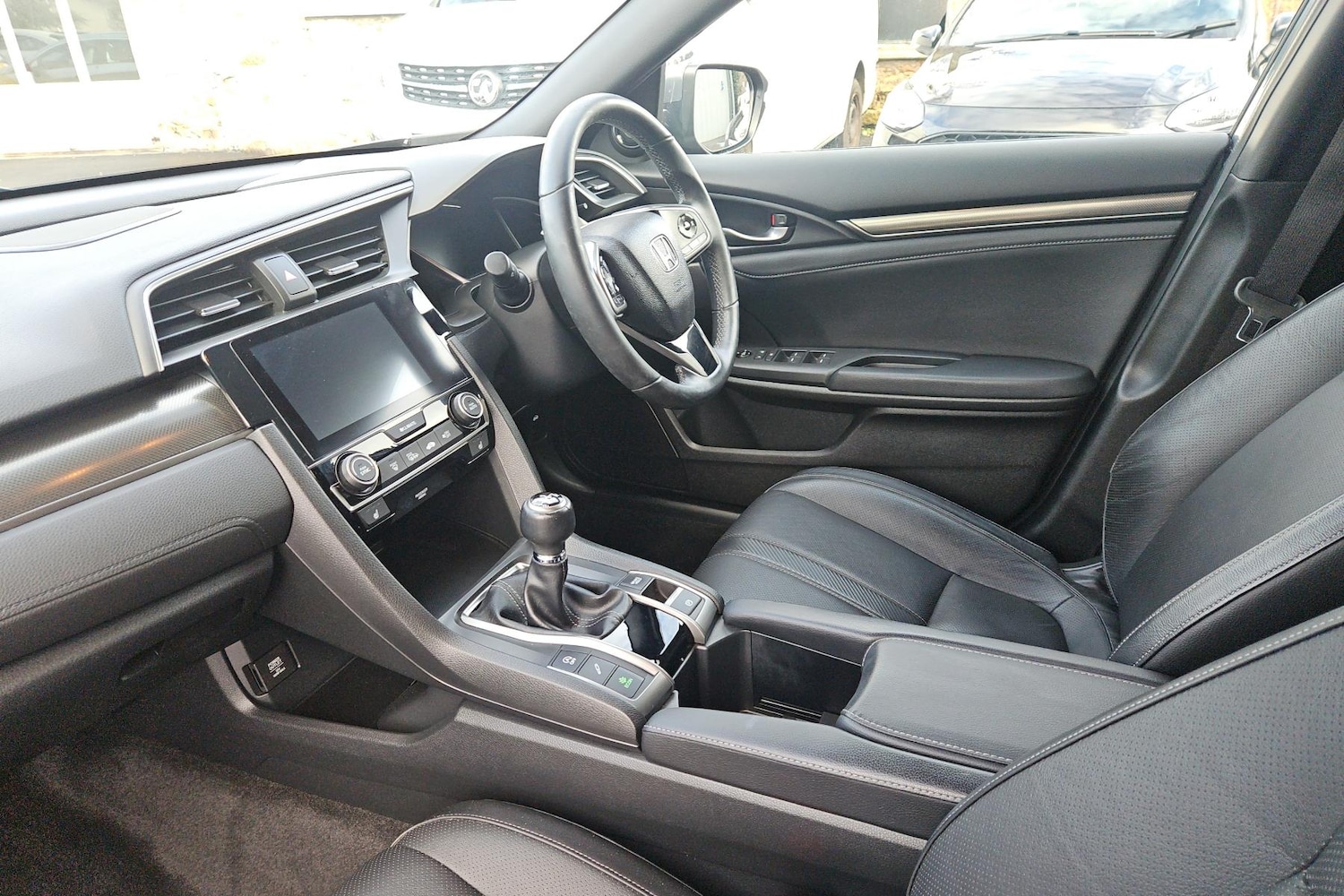 Used Honda Civic 2017 for sale - 78124971: Photo 5