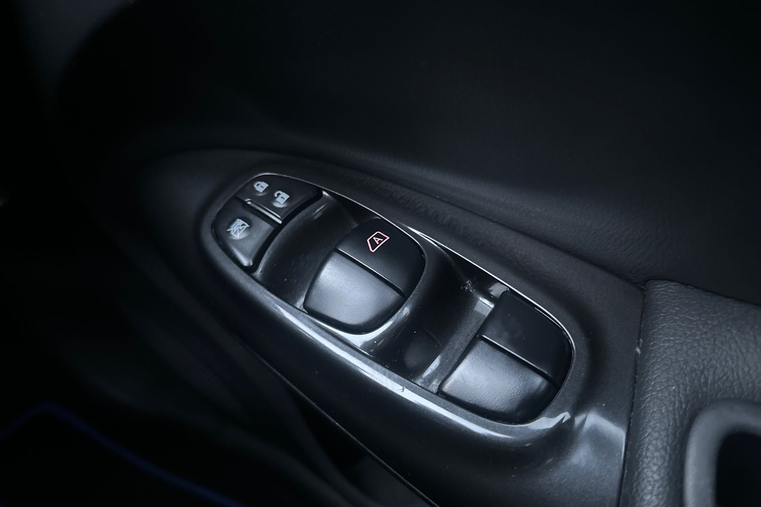 Used Nissan Juke 2018 for sale - 76805120: Photo 15