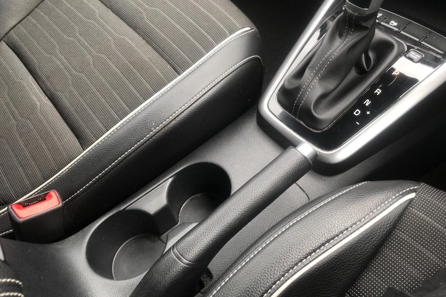 Used Kia Stonic 2022 for sale - 77123856: Photo 21