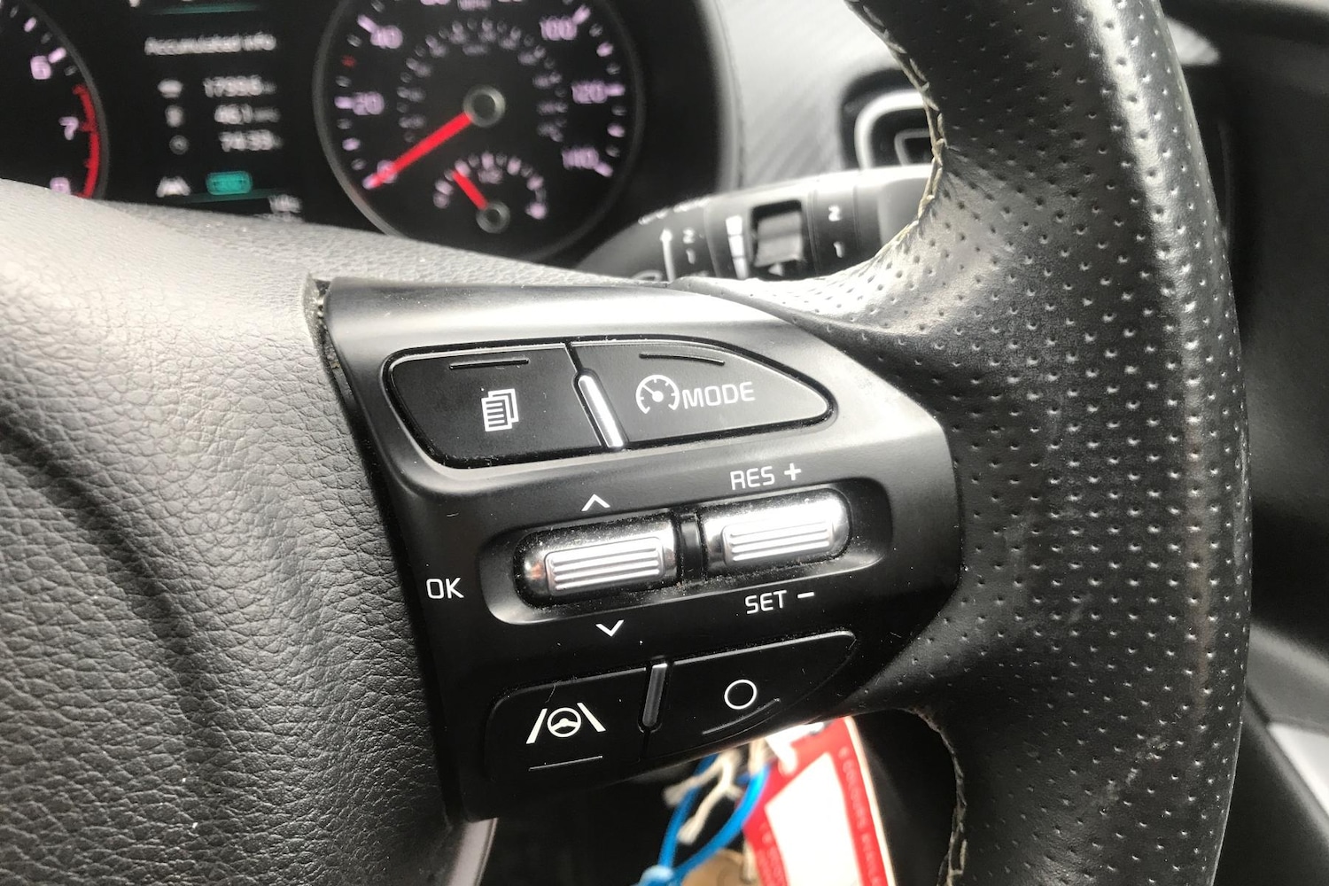 Used Kia Stonic 2022 for sale - 77123856: Photo 23