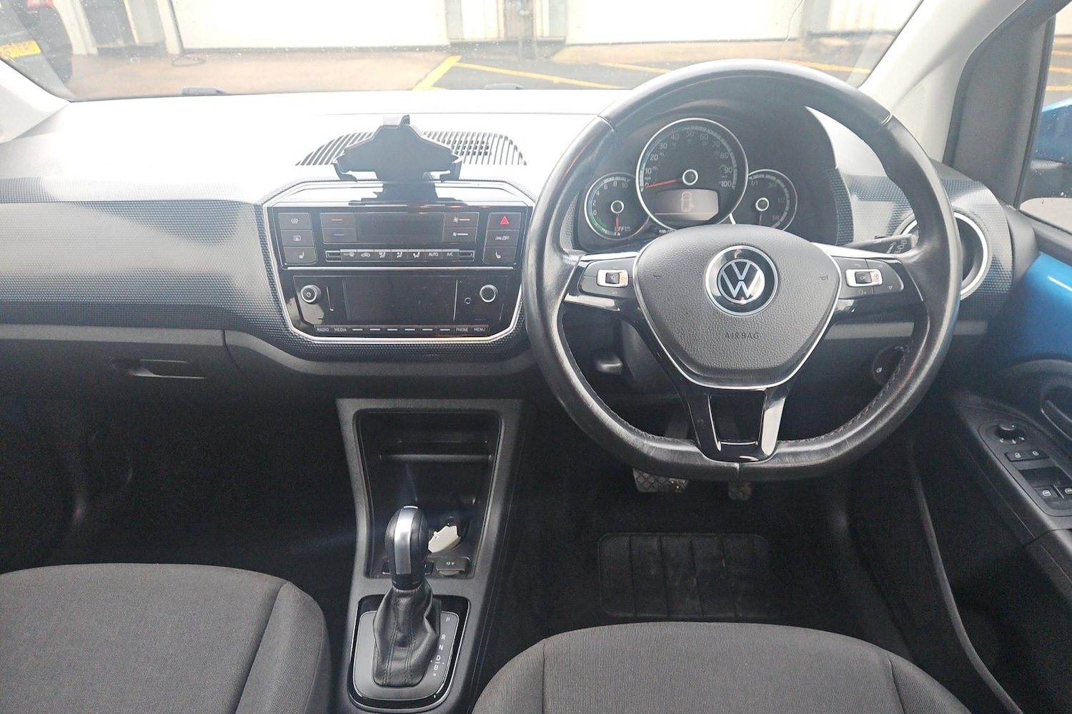 Used Volkswagen up! 2021 for sale - 77827798: Photo 4