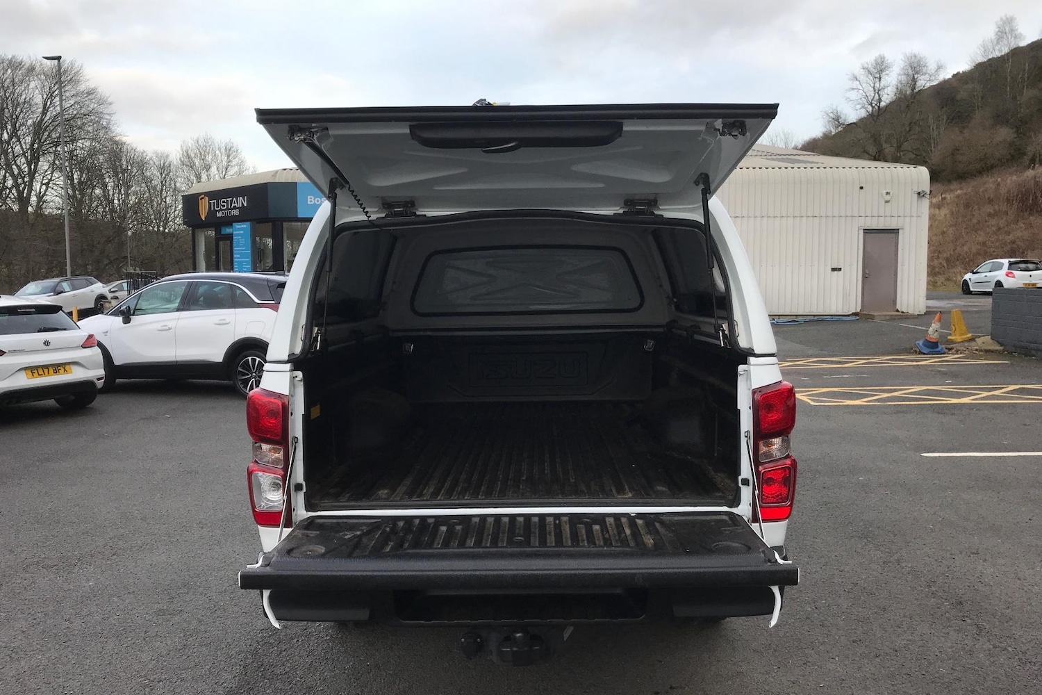 Used Isuzu D-Max 2023 for sale - 76905899: Photo 18