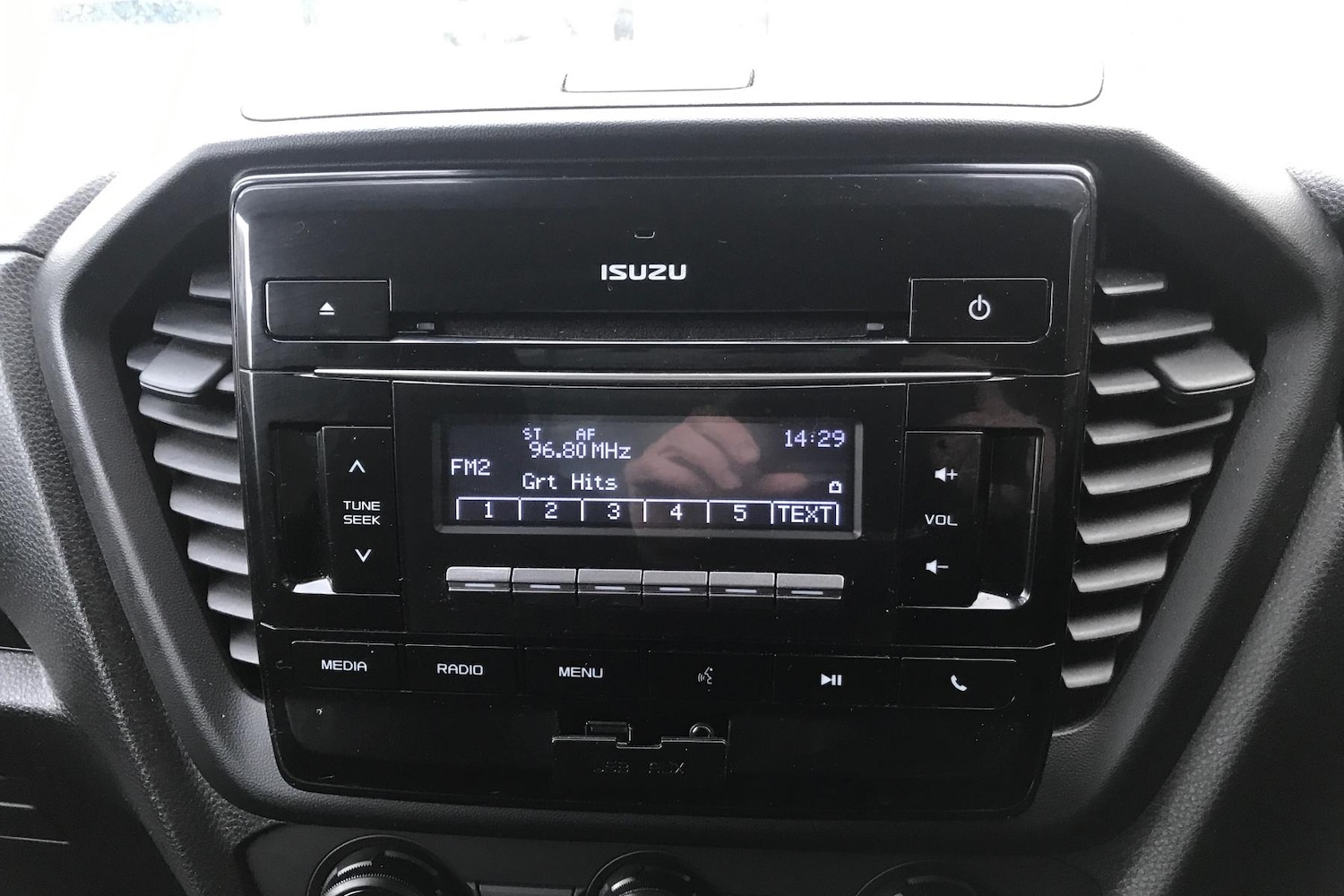 Used Isuzu D-Max 2023 for sale - 76905899: Photo 19