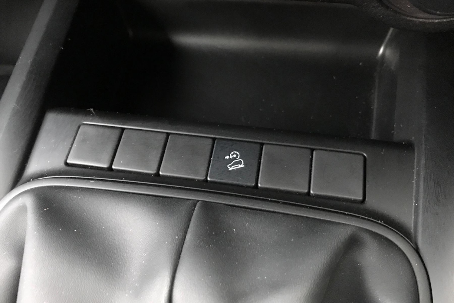 Used Isuzu D-Max 2023 for sale - 76905899: Photo 23