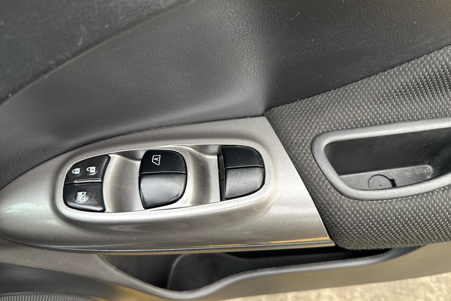 Used Nissan Juke 2017 for sale - 77601753: Photo 18