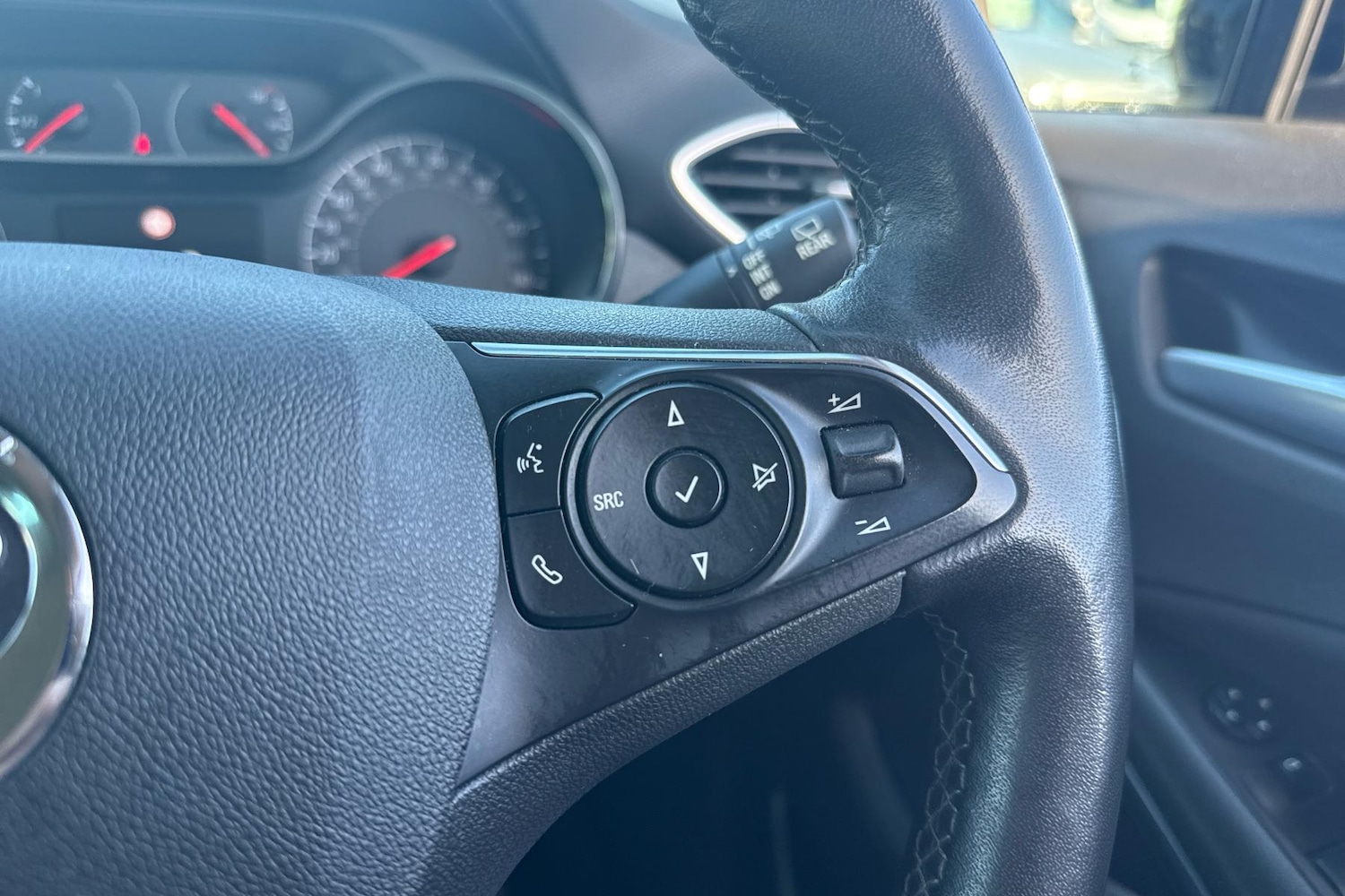 Used Vauxhall Crossland 2023 for sale - 75970144: Photo 16