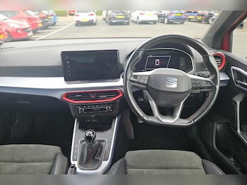 Used SEAT Arona 2023 for sale - 76624841: Photo