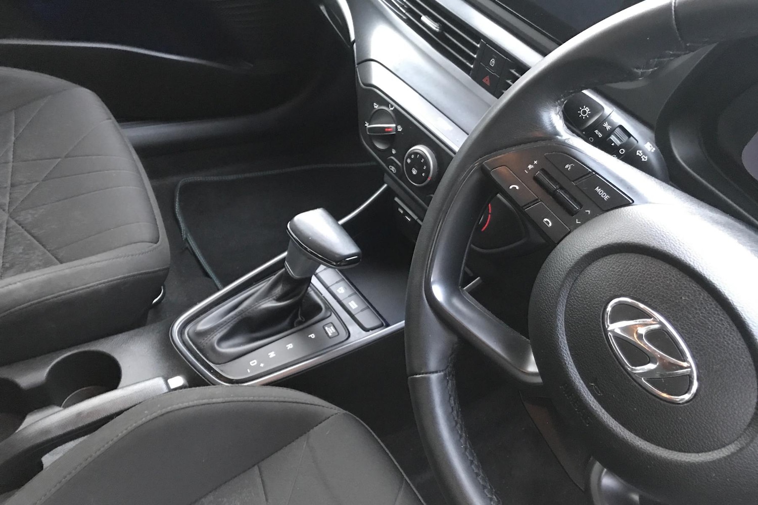 Used Hyundai BAYON 2022 for sale - 76732604: Photo 14