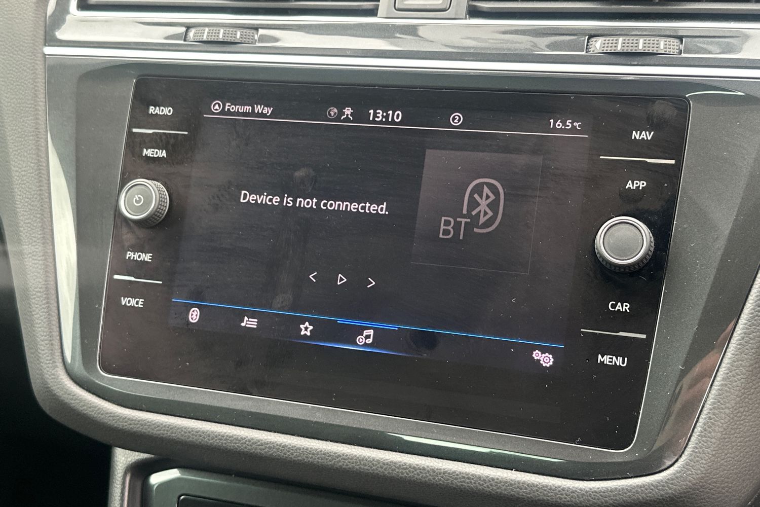 Used Volkswagen Tiguan 2022 for sale - 76805201: Photo 24