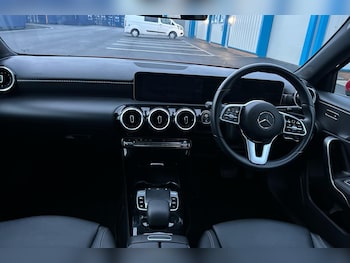 Used Mercedes-Benz A-Class 2019 for sale - 77390092: Photo