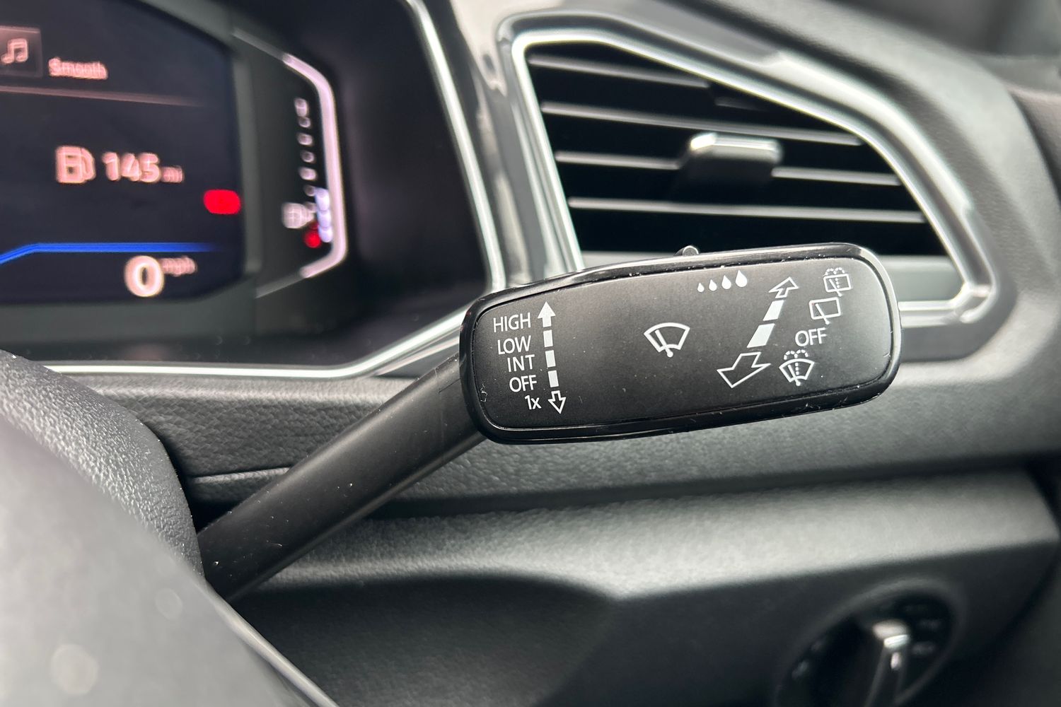 Used Volkswagen T-Roc 2018 for sale - 77774184: Photo 23