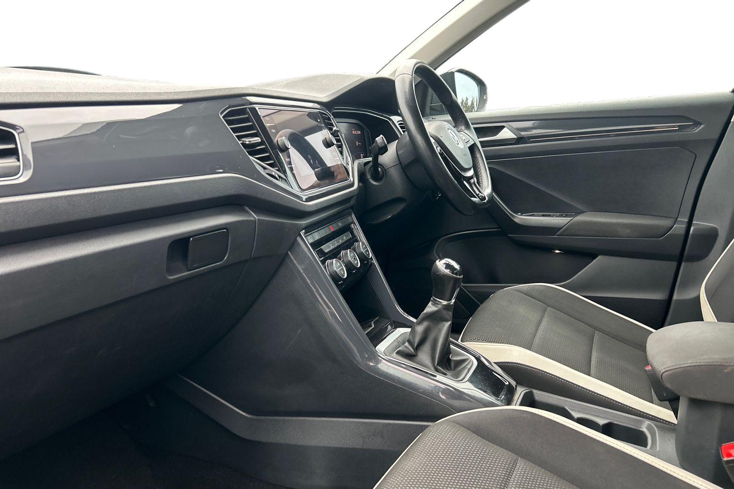 Used Volkswagen T-Roc 2018 for sale - 77774184: Photo 5