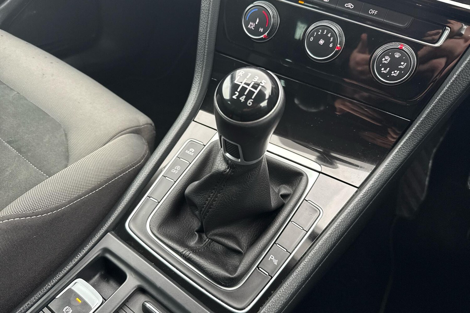 Used Volkswagen Golf for sale - 77886584: Photo 14