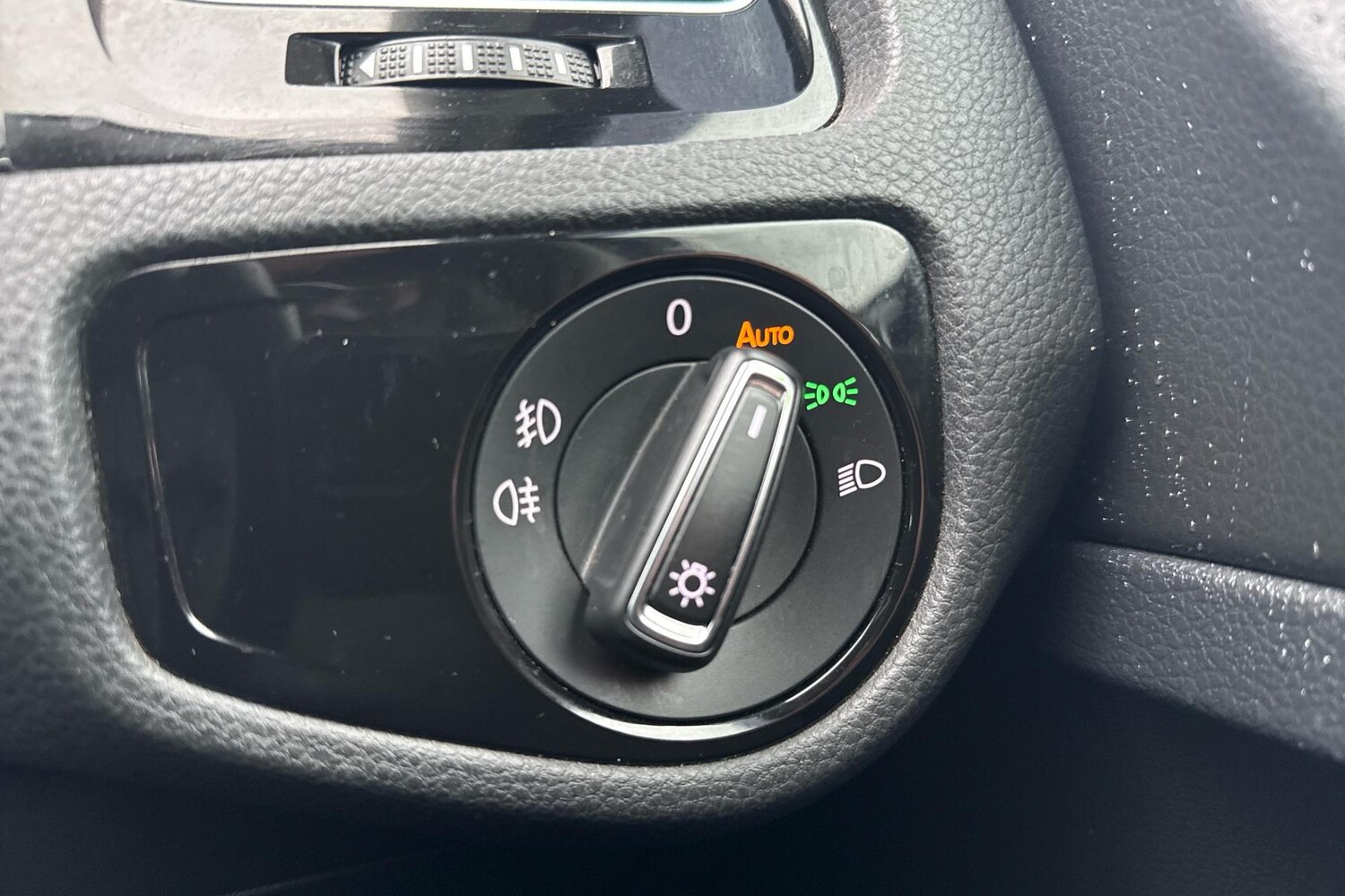 Used Volkswagen Golf for sale - 77886584: Photo 19