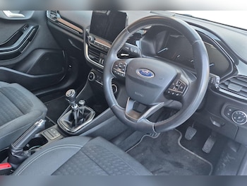 Used Ford Fiesta 2017 for sale - 79306375: Photo