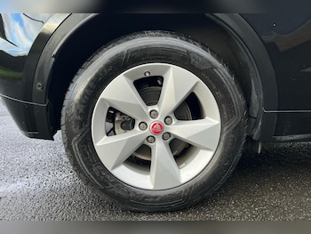 Used Jaguar E-Pace 2018 for sale - 78024908: Photo