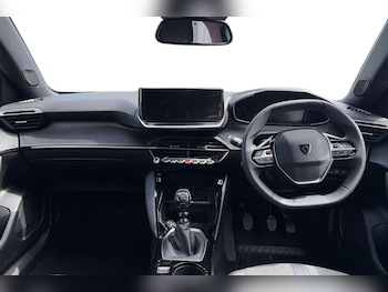 Used Peugeot 2008 2025 for sale - 79163201: Photo