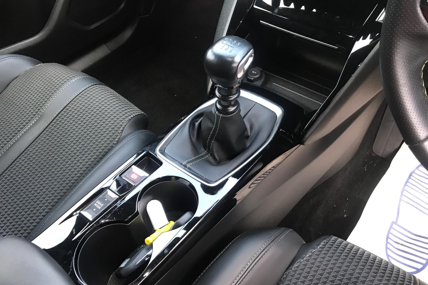 Used Peugeot 2008 2022 for sale - 77011392: Photo 14